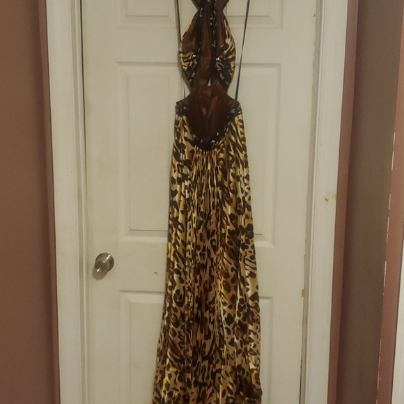Leopard gown - Picture 6 of 7